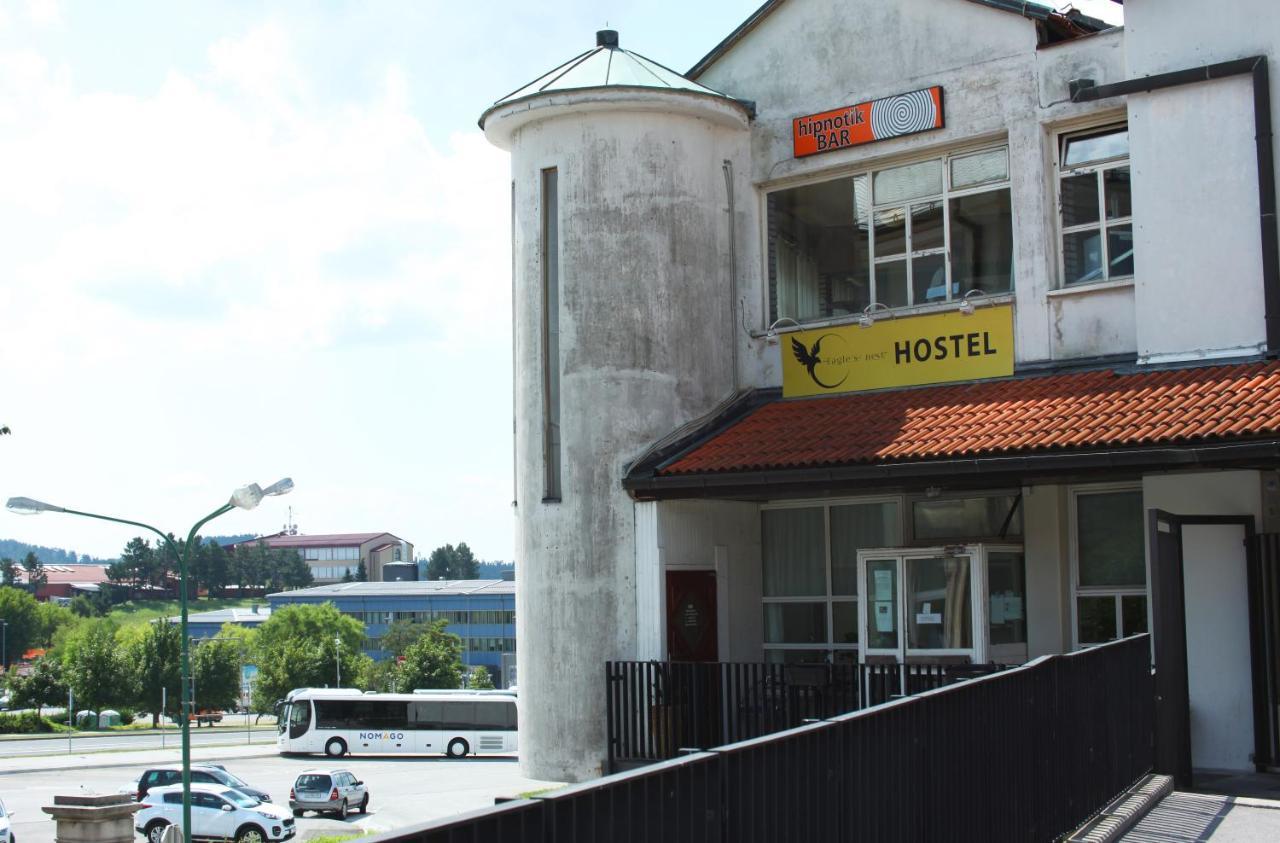 Eagle'S Nest Hostel Postojna Dış mekan fotoğraf