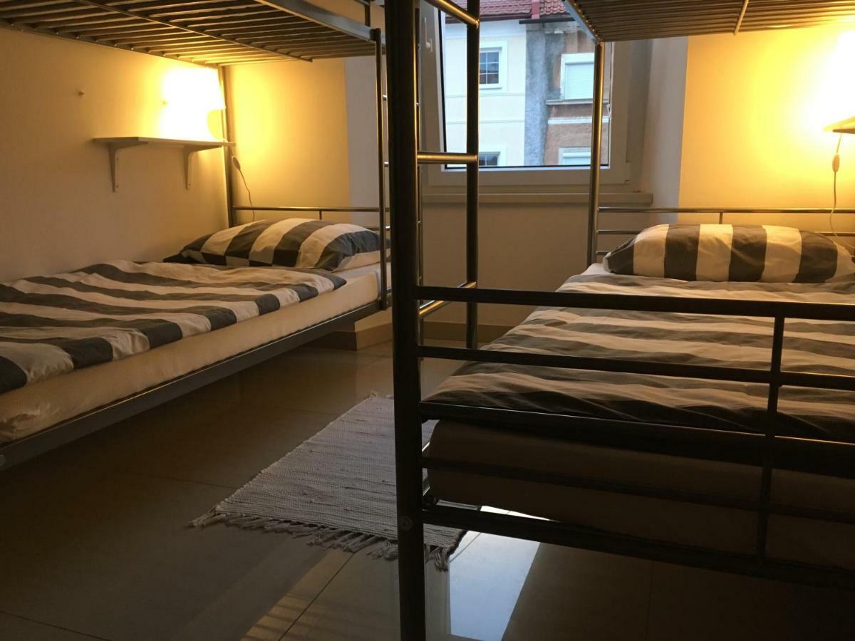 Eagle'S Nest Hostel Postojna Dış mekan fotoğraf